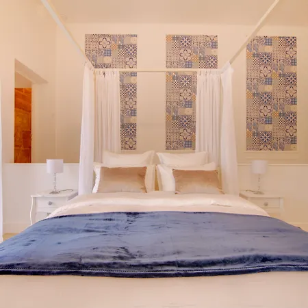 La Des Ducs Couette-café 3*