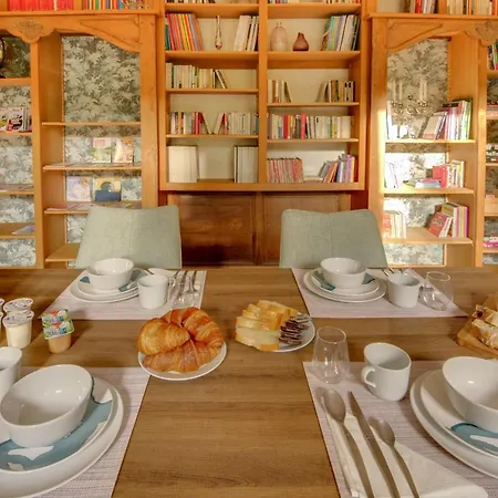 Couette-café La Des Ducs