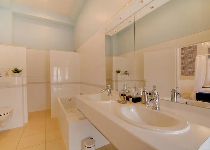 Bed & Breakfast La Des Ducs