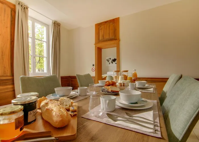 La Des Ducs בר-לה-דוק